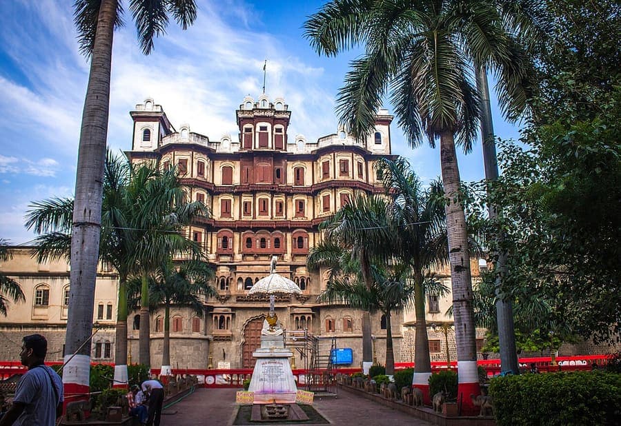 Indore, Narmada Parikrama — The staging city, and Rajwada palace.