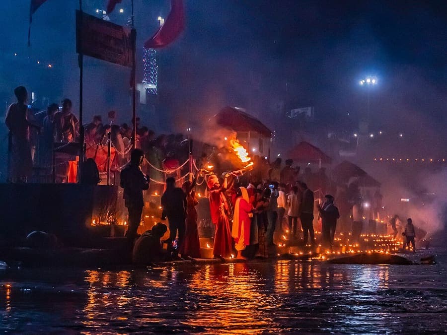 Saryu ghats, Ayodhya — Aarti on the river that raised Rama.