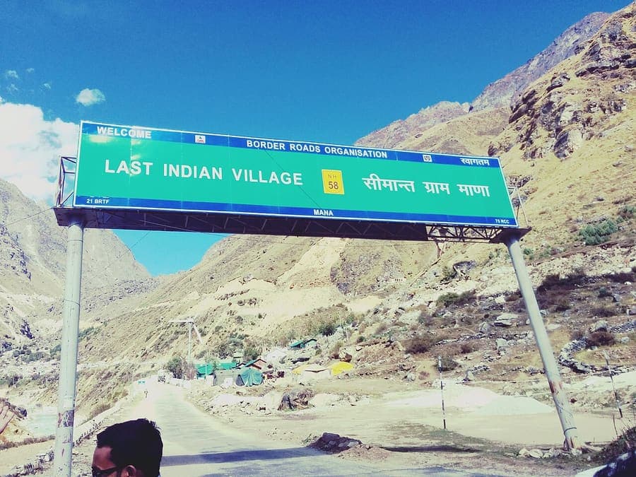 Mana village, Badrinath — The last village before Tibet.