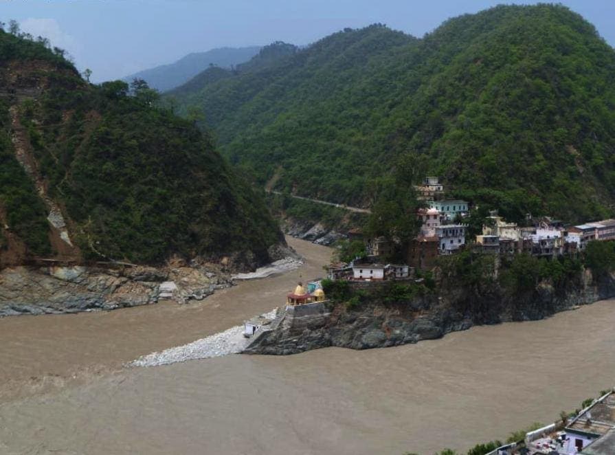 Rudraprayag, Char Dham — One of the five sacred confluences en route.