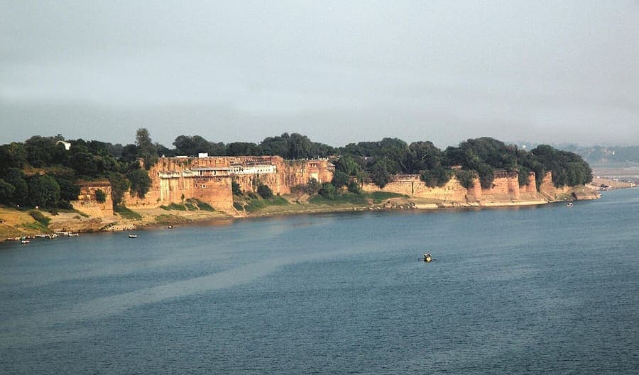 Allahabad Fort, Prayagraj — Akbar's fort above the confluence.