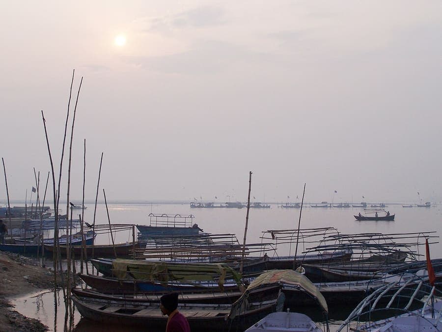 Triveni Sangam, Prayagraj — Ganga, Yamuna and the unseen Saraswati.