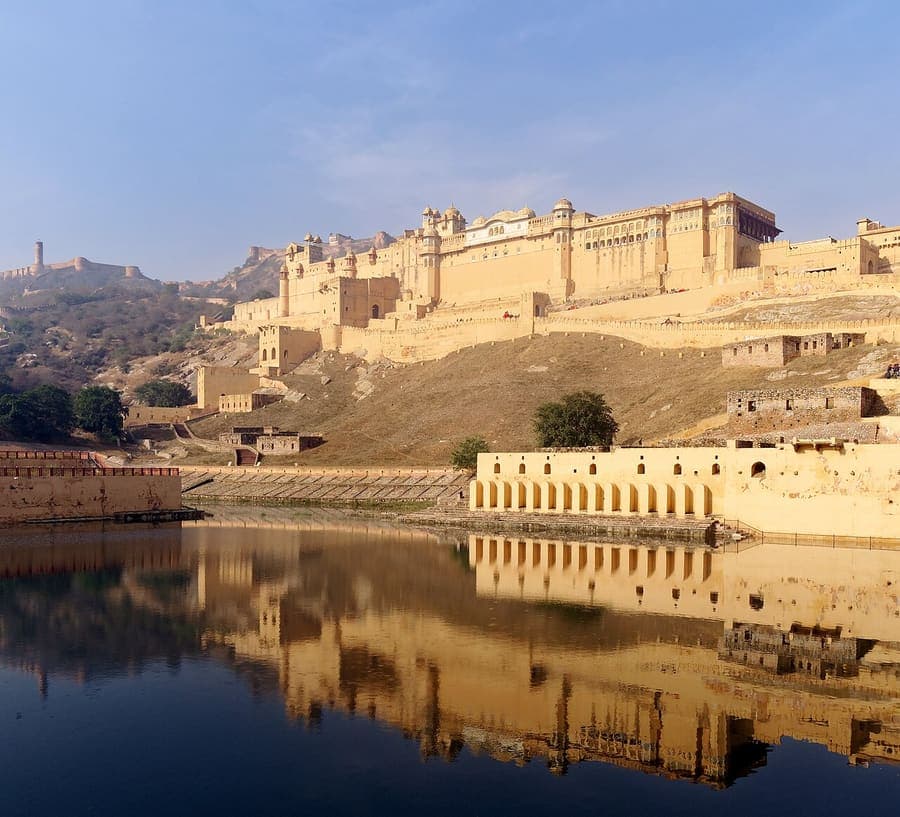 Amber Fort, Rajasthan — Ramparts above Maota lake.