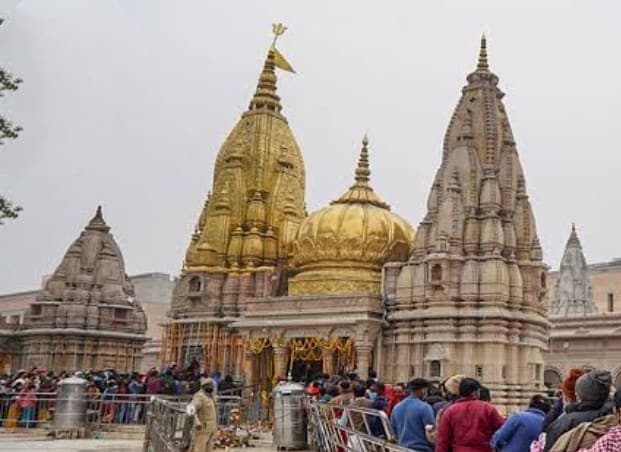 Kashi Vishwanath Temple, Varanasi — The golden jyotirlinga at the city's heart.