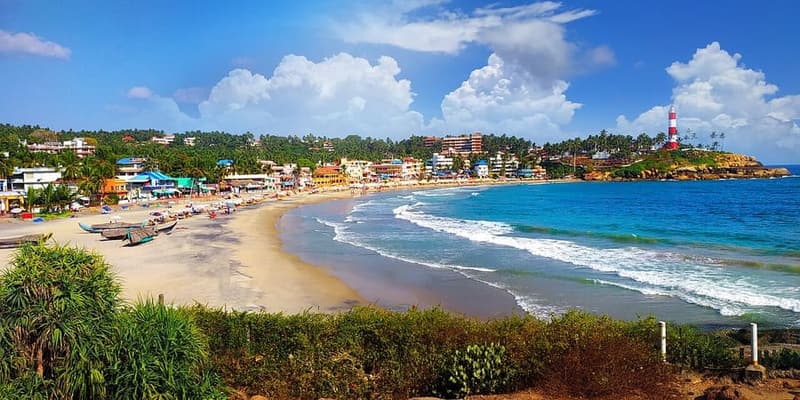 Kovalam, Kerala — Lighthouse beach and the Arabian Sea.