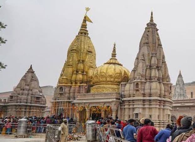 Kashi Vishwanath Temple, Varanasi — The golden jyotirlinga at the city's heart.